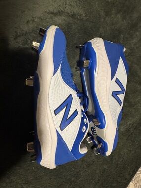 New Balance Youth Royal Blue and White Metal Baseball Cleats